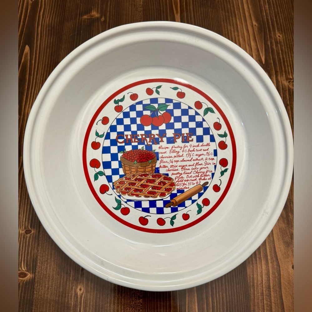 Vintage‎ Indoor Outfitters Cherry Pie Ceramic Baking Dish